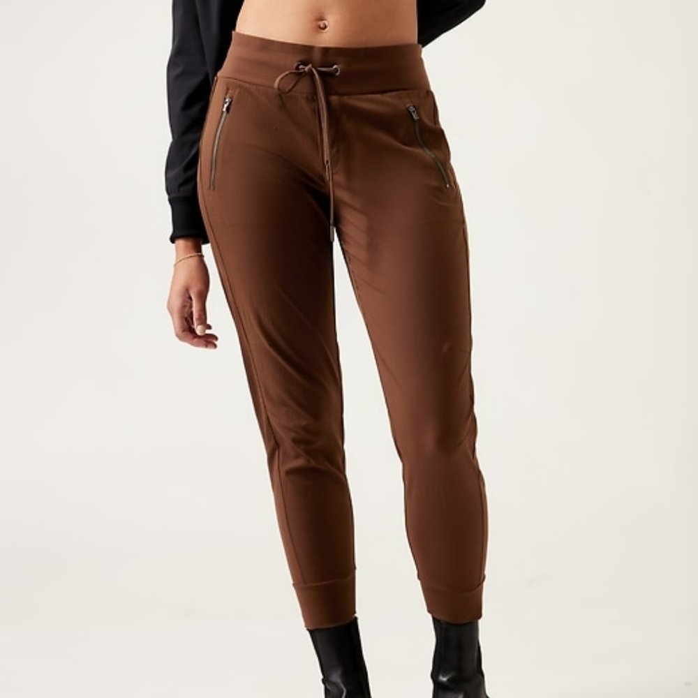 Athleta rust pants